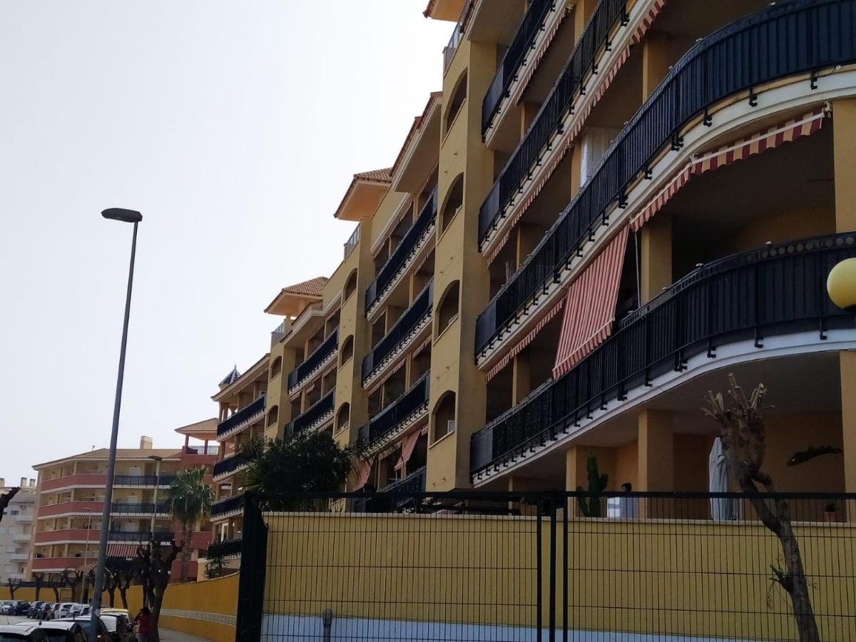 Apartamento En Playa Canet De Berenguer Canet d'En Berenguer Kültér fotó
